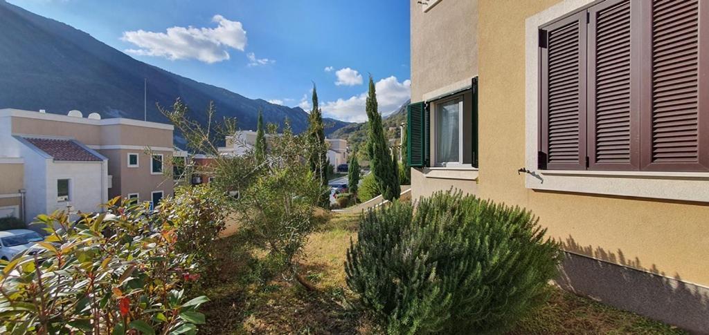 Lavender Bay Apartment Dee B02 Долни Морин Екстериор снимка
