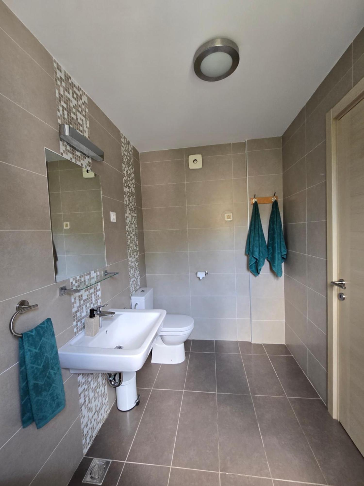 Lavender Bay Apartment Dee B02 Долни Морин Екстериор снимка