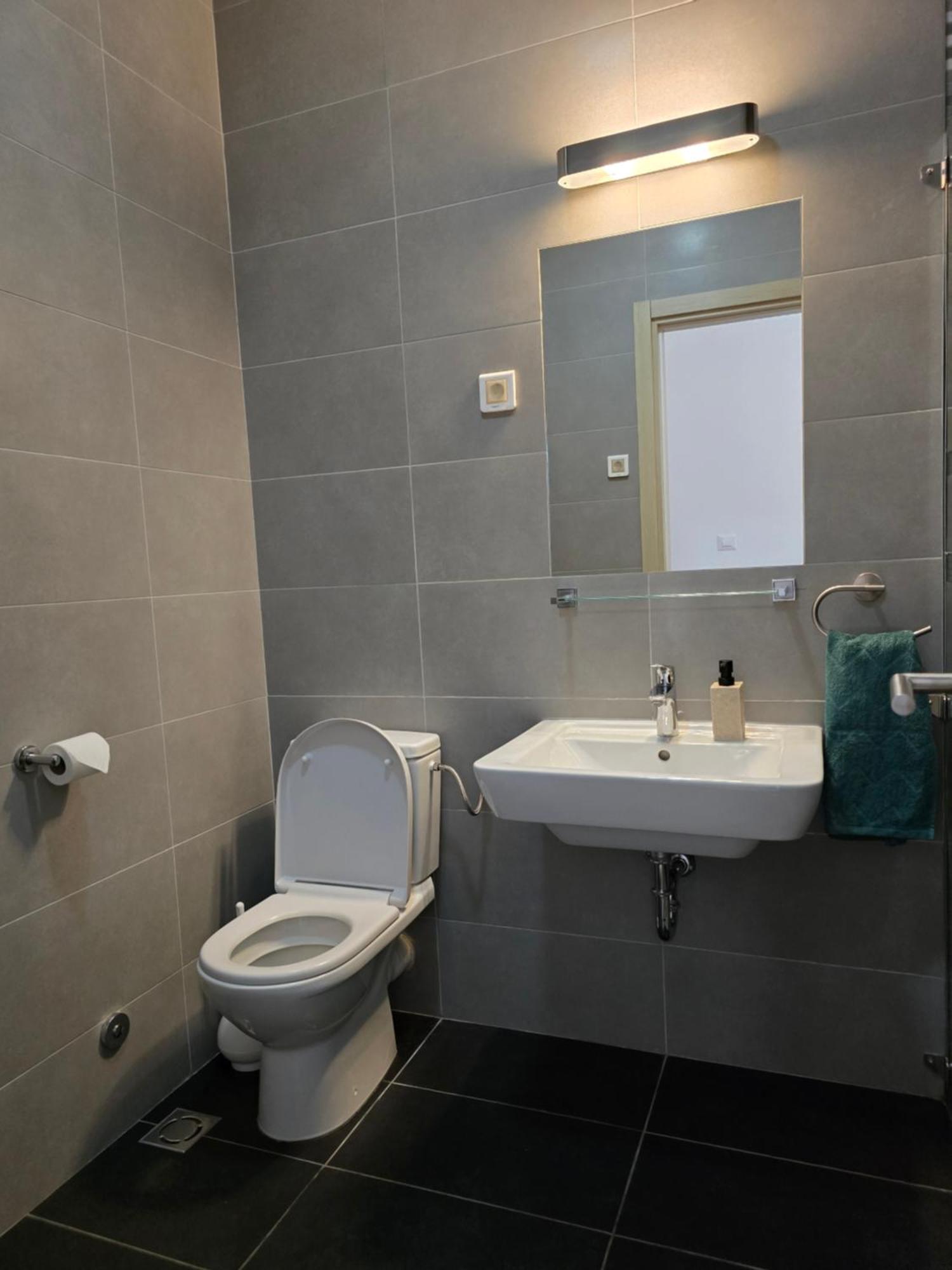 Lavender Bay Apartment Dee B02 Долни Морин Екстериор снимка