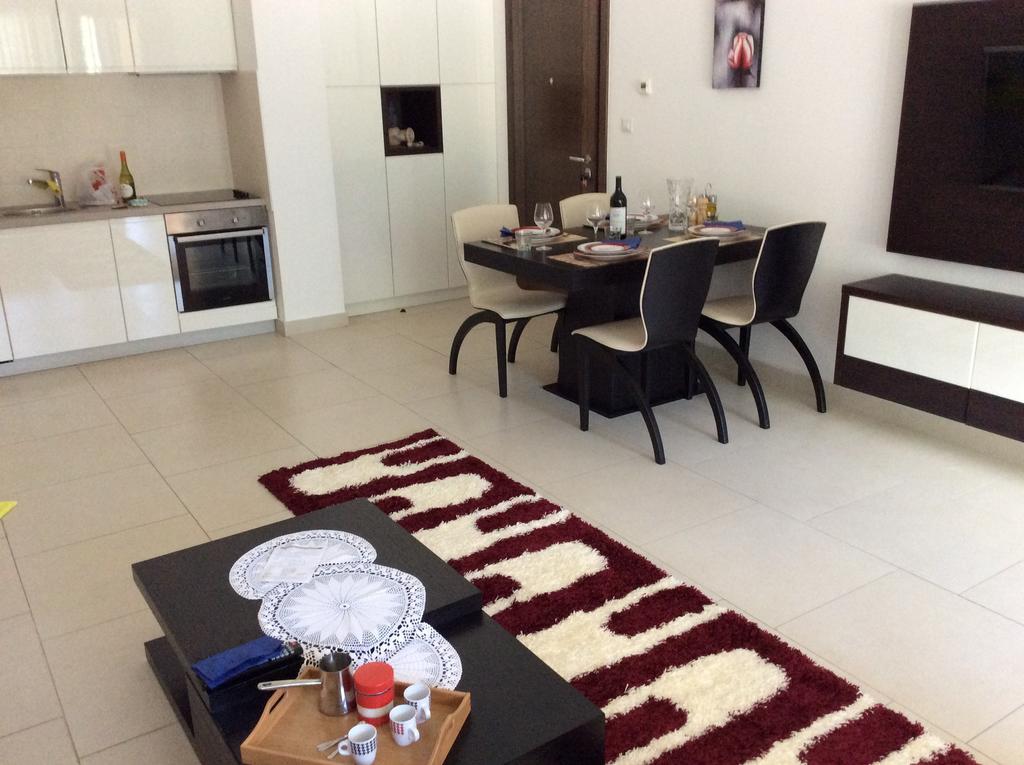Lavender Bay Apartment Dee B02 Долни Морин Екстериор снимка
